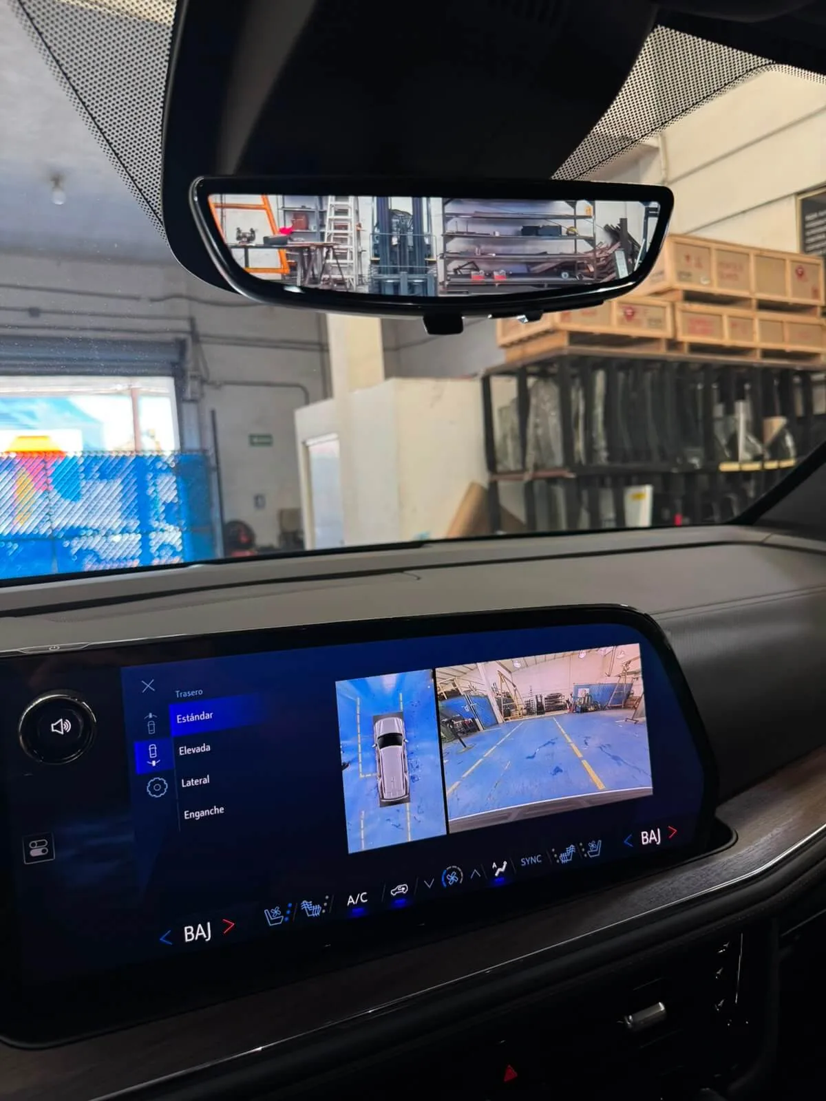 Chevrolet Tahoe High Country 2025 blindada, foto 11